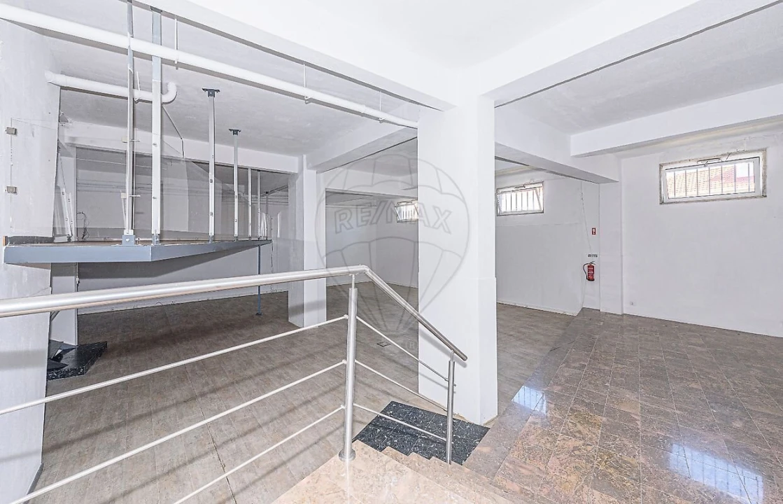 Loja para Venda em São Vicente Foto 1