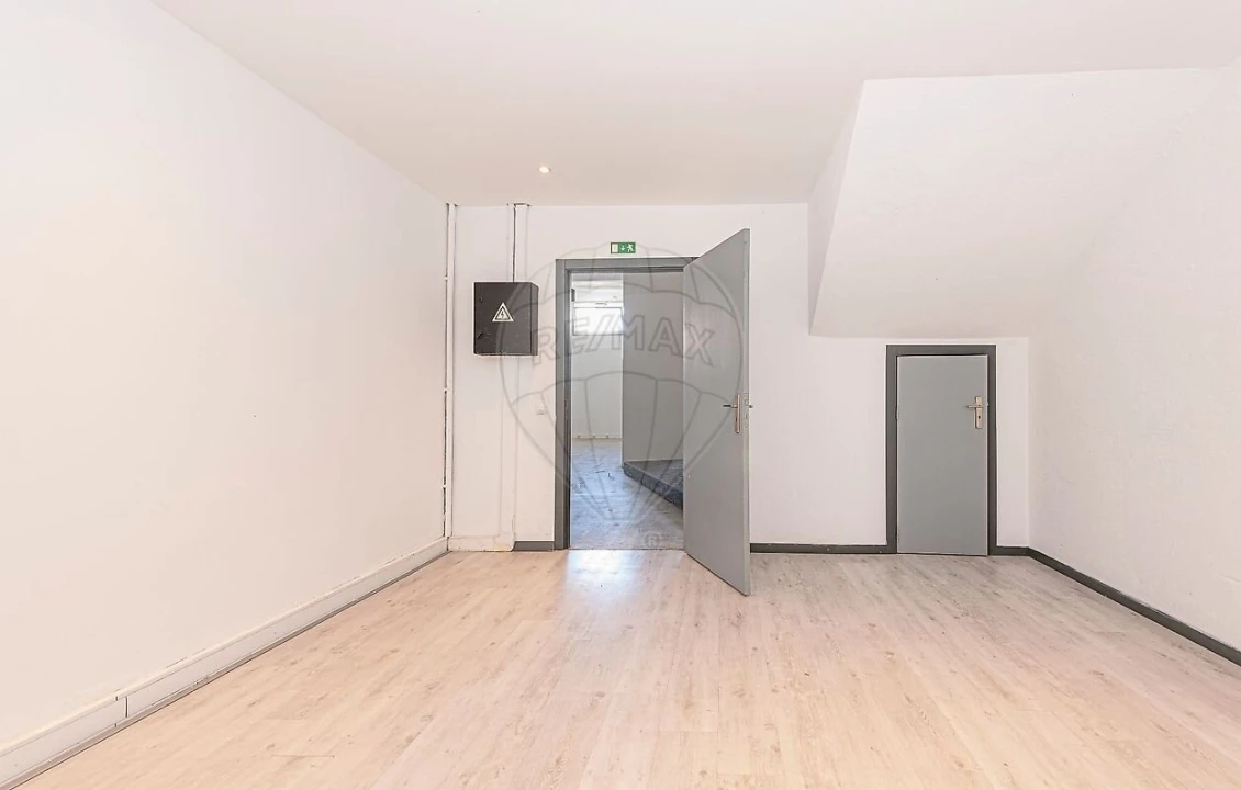 Loja para Venda em São Vicente Foto 13