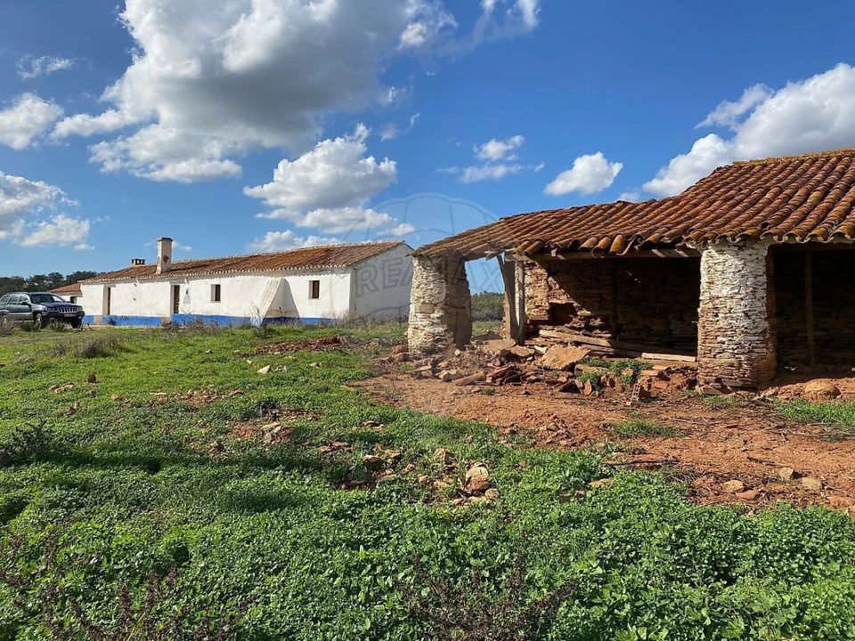 Quinta T2 para Venda em Reliquias Foto 1