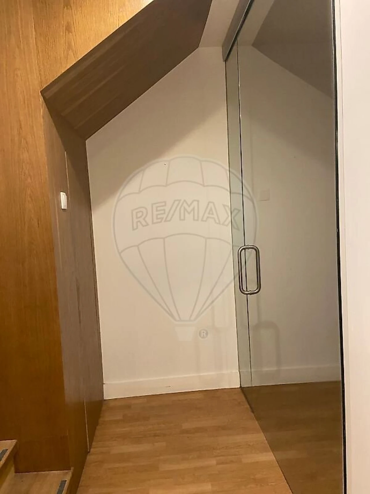 Loja para Arrendamento em Estrela Foto 5