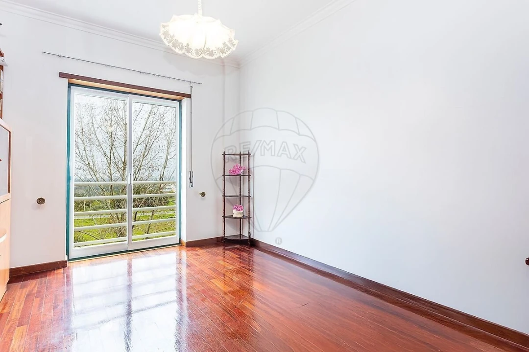 Apartamento T3 para Venda em Sesimbra (Castelo) Foto 13