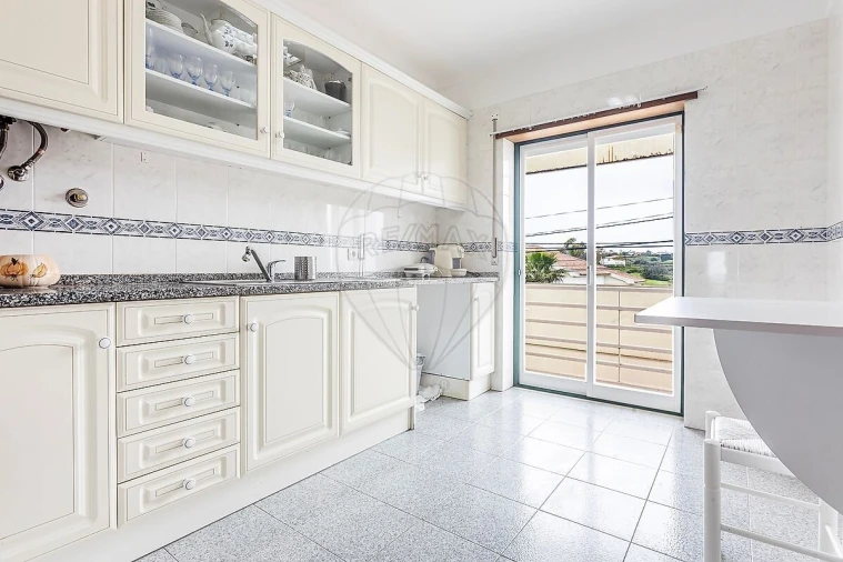 Apartamento T3 para Venda em Sesimbra (Castelo) Foto 5