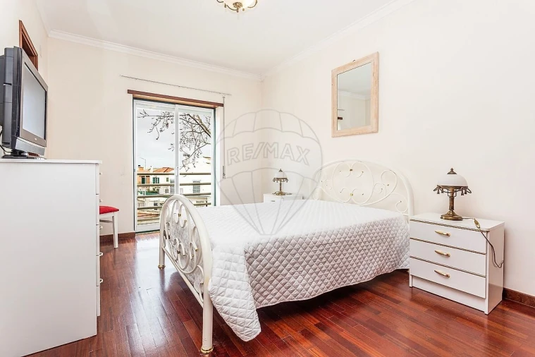 Apartamento T3 para Venda em Sesimbra (Castelo) Foto 8