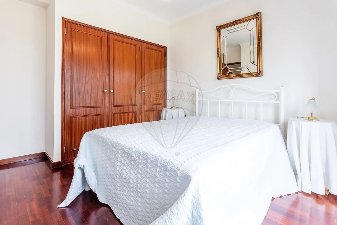 Apartamento T3 para Venda em Sesimbra (Castelo) Foto 12