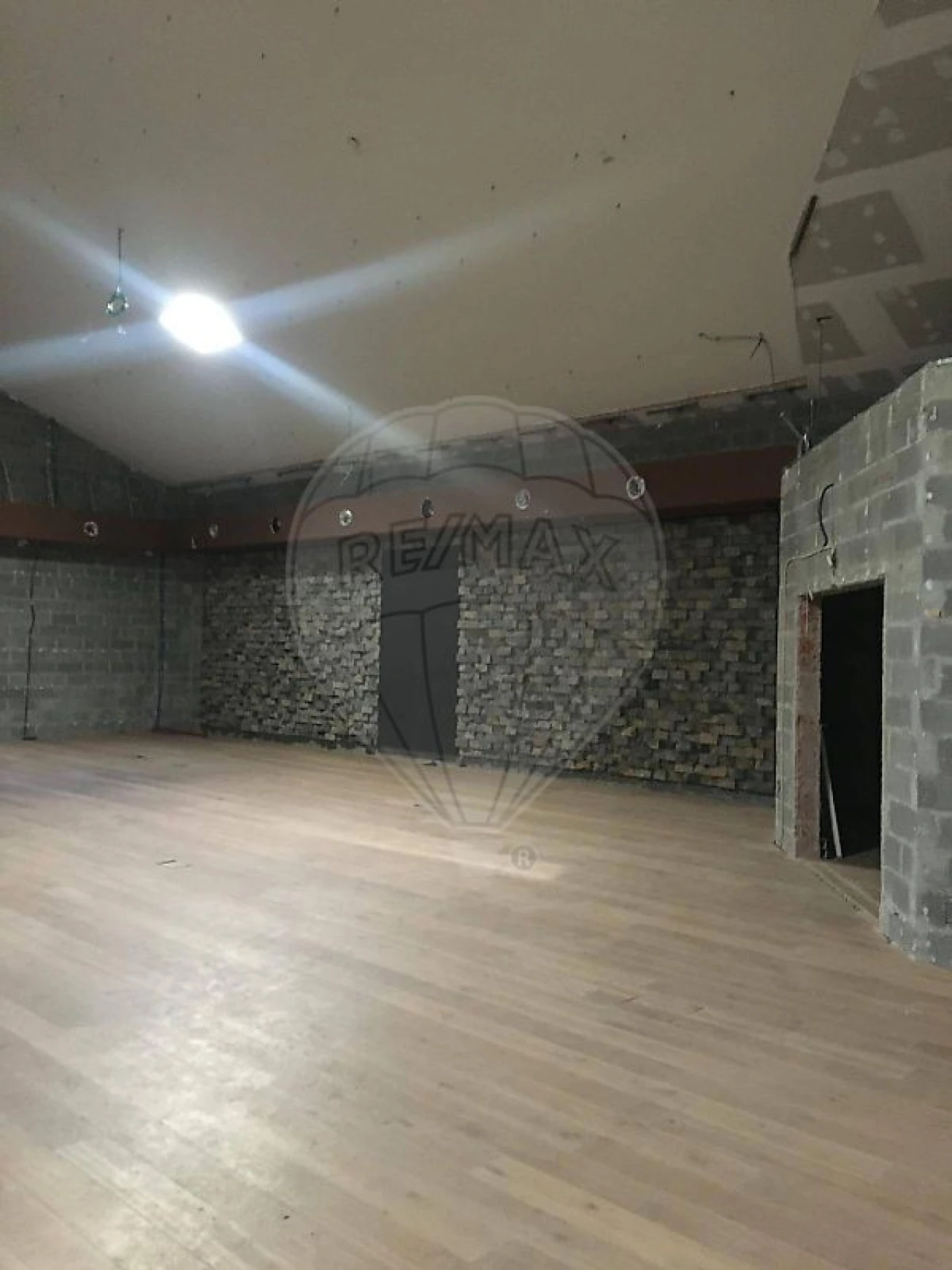 Armazém para Arrendamento em Oeiras e São Julião da Barra, Paço de Arcos e Caxias Foto 17