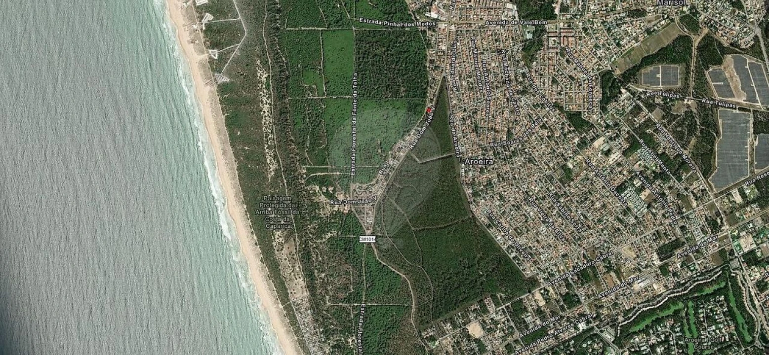 Terreno para Venda em Charneca de Caparica e Sobreda Foto 17