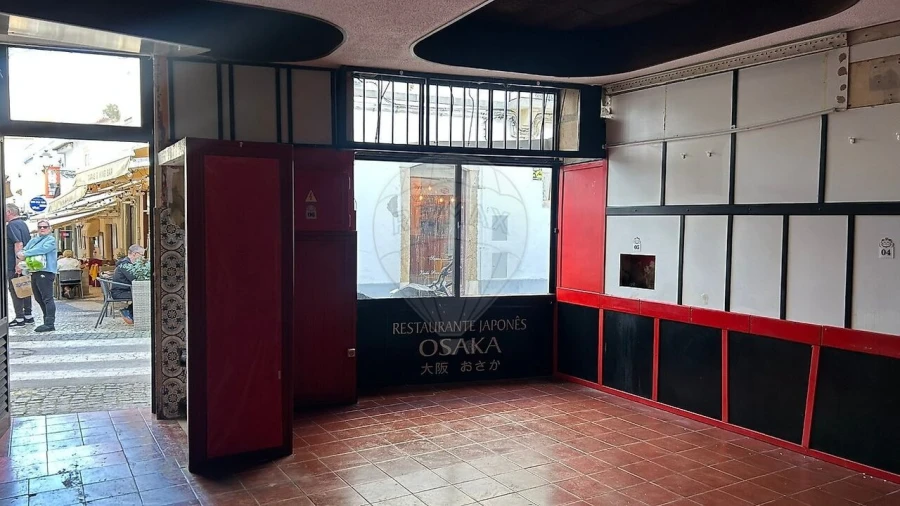 Prédio para Venda em Lagos (São Sebastião e Santa Maria) Foto 2