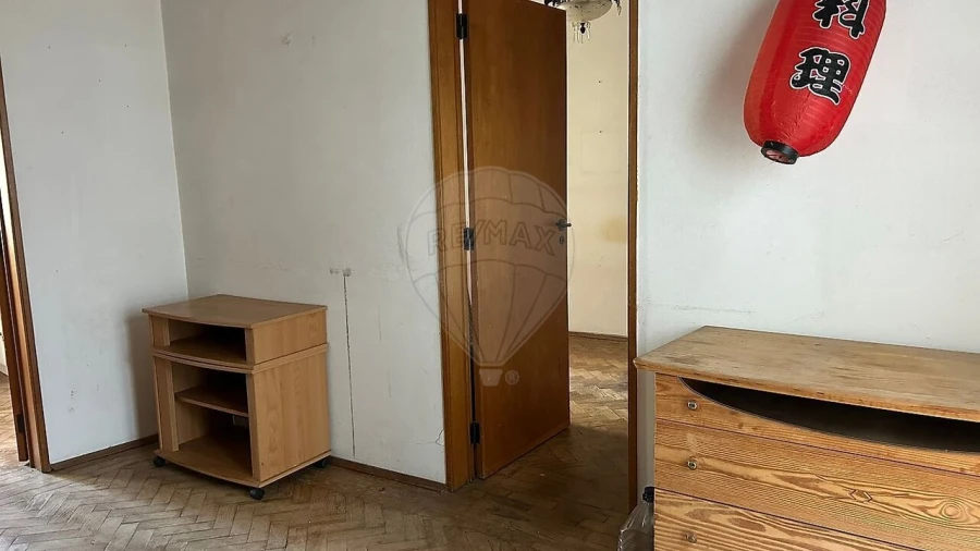 Prédio para Venda em Lagos (São Sebastião e Santa Maria) Foto 8