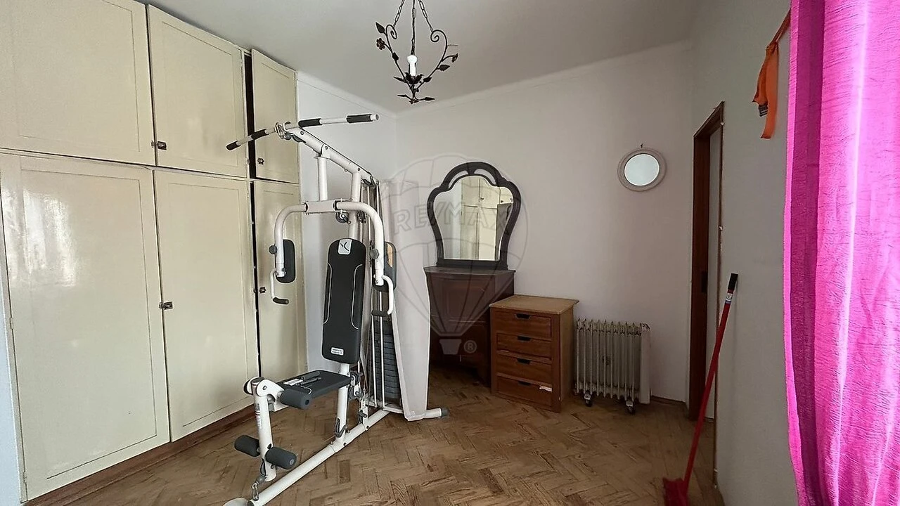 Prédio para Venda em Lagos (São Sebastião e Santa Maria) Foto 13