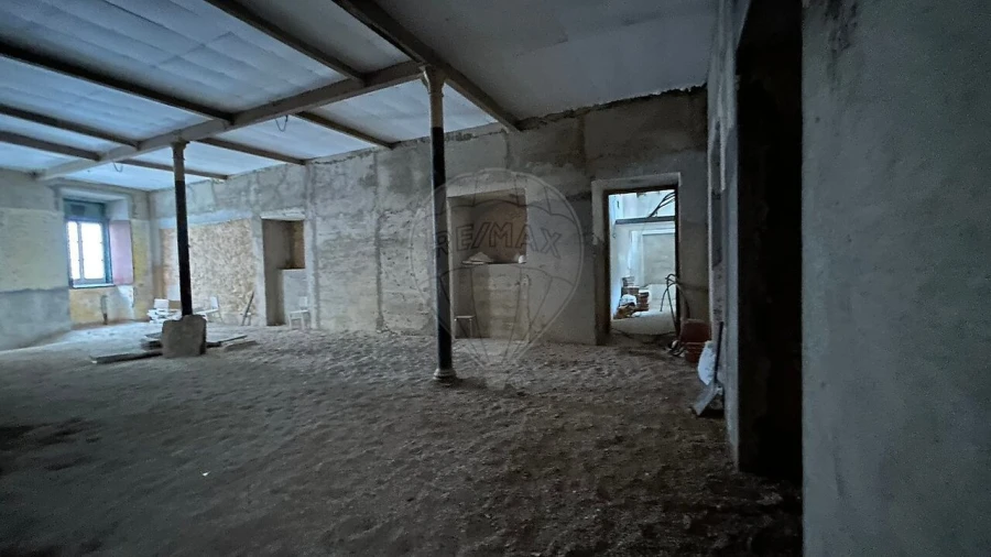 Apartamento T2 para Venda em Beato Foto 8