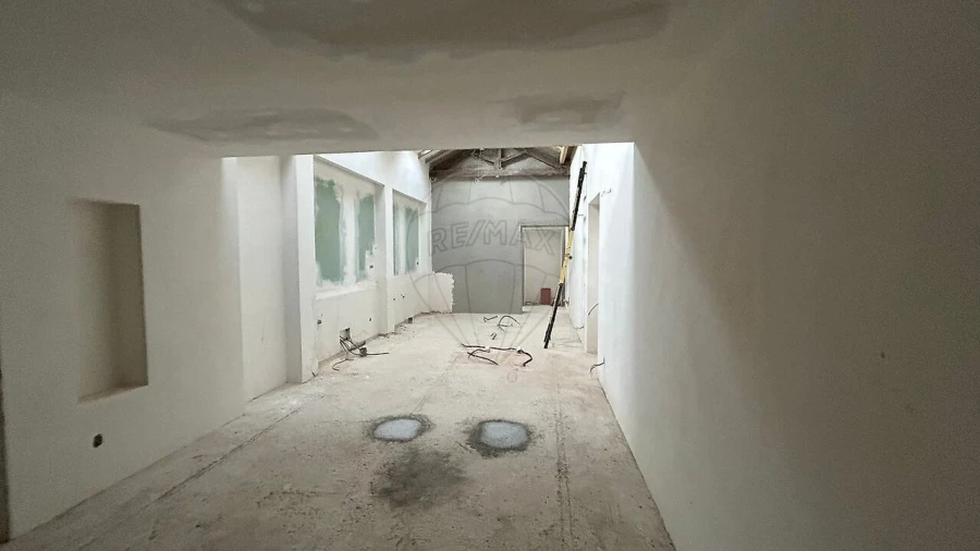 Apartamento T2 para Venda em Beato Foto 11