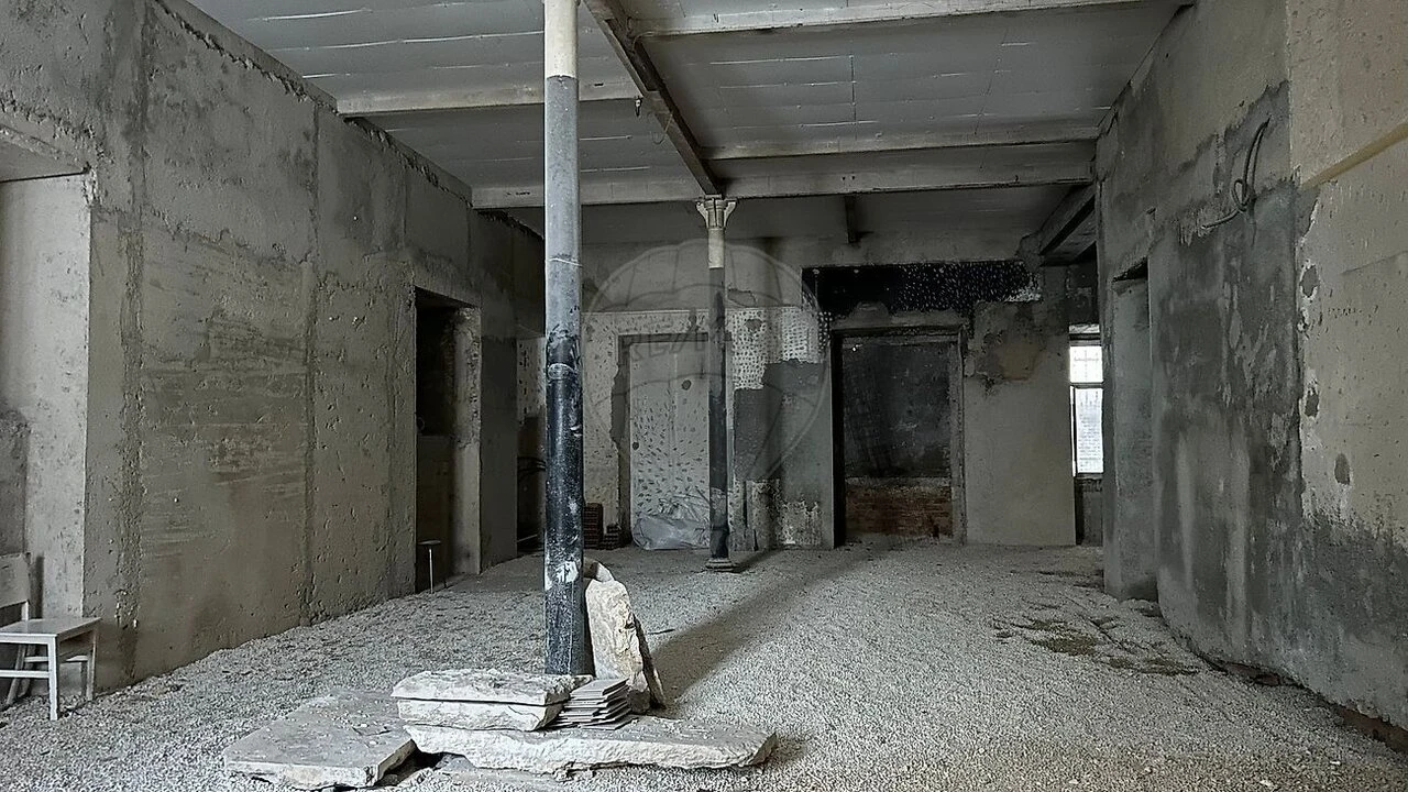 Apartamento T2 para Venda em Beato Foto 5