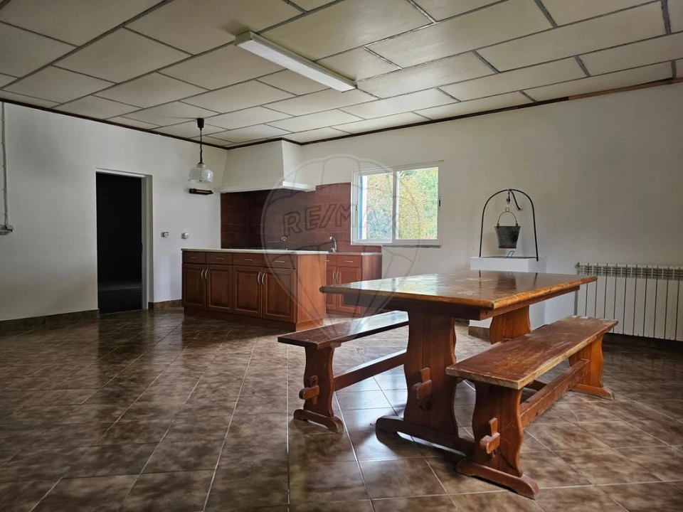 Moradia T5 para Venda em Vila Verde dos Francos Foto 12