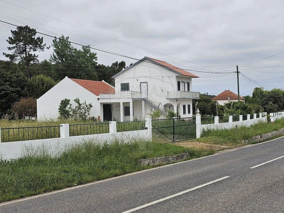 Moradia T5 para Venda em Vila Verde dos Francos Foto 25