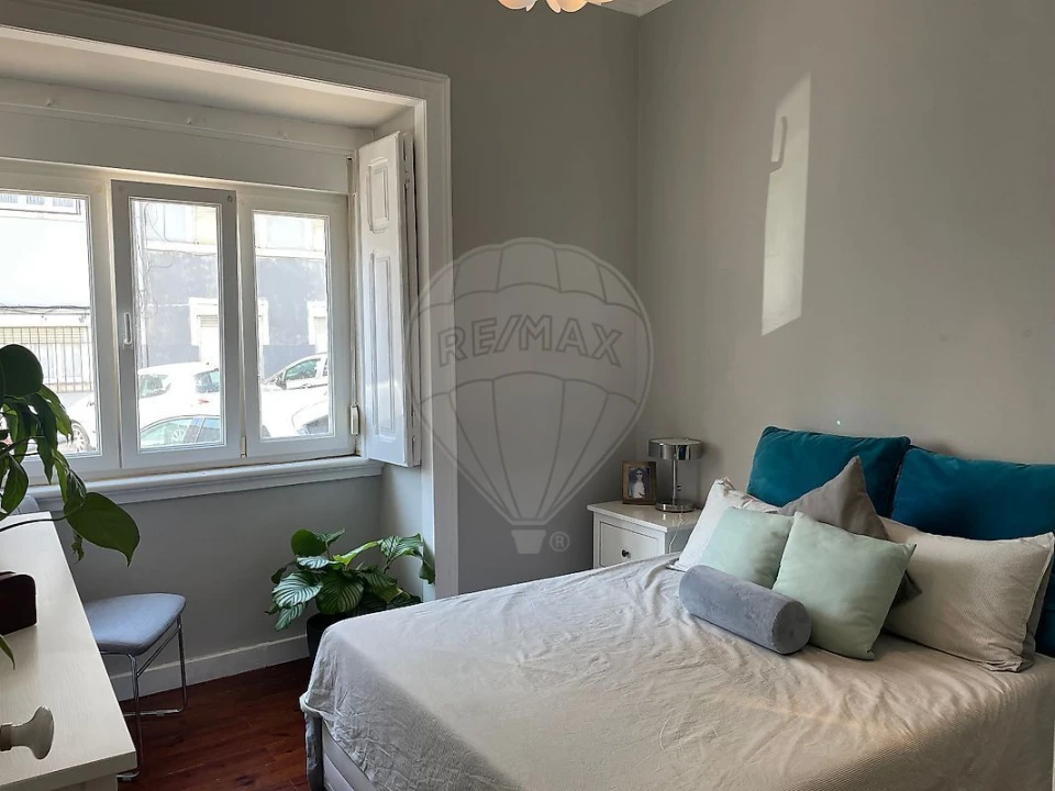 Apartamento T2 para Venda em Alcantara Foto 10