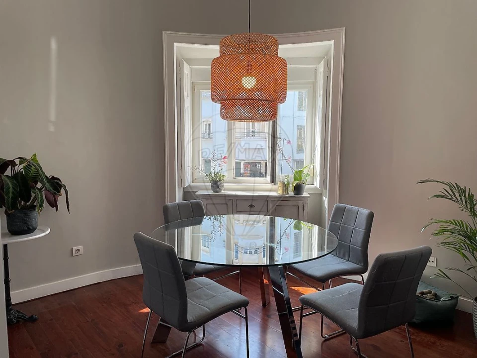 Apartamento T2 para Venda em Alcantara Foto 1