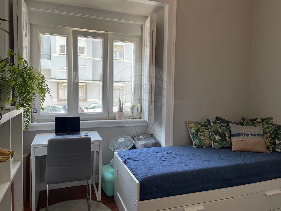 Apartamento T2 para Venda em Alcantara Foto 13