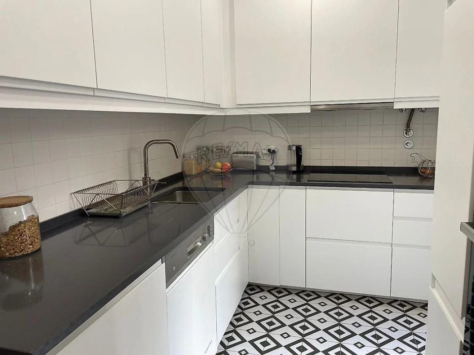 Apartamento T2 para Venda em Alcantara Foto 5