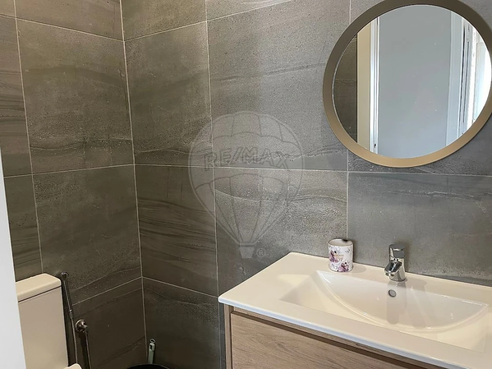 Apartamento T2 para Venda em Alcantara Foto 12