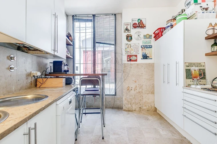 Apartamento T3 para Venda em Misericórdia Foto 11