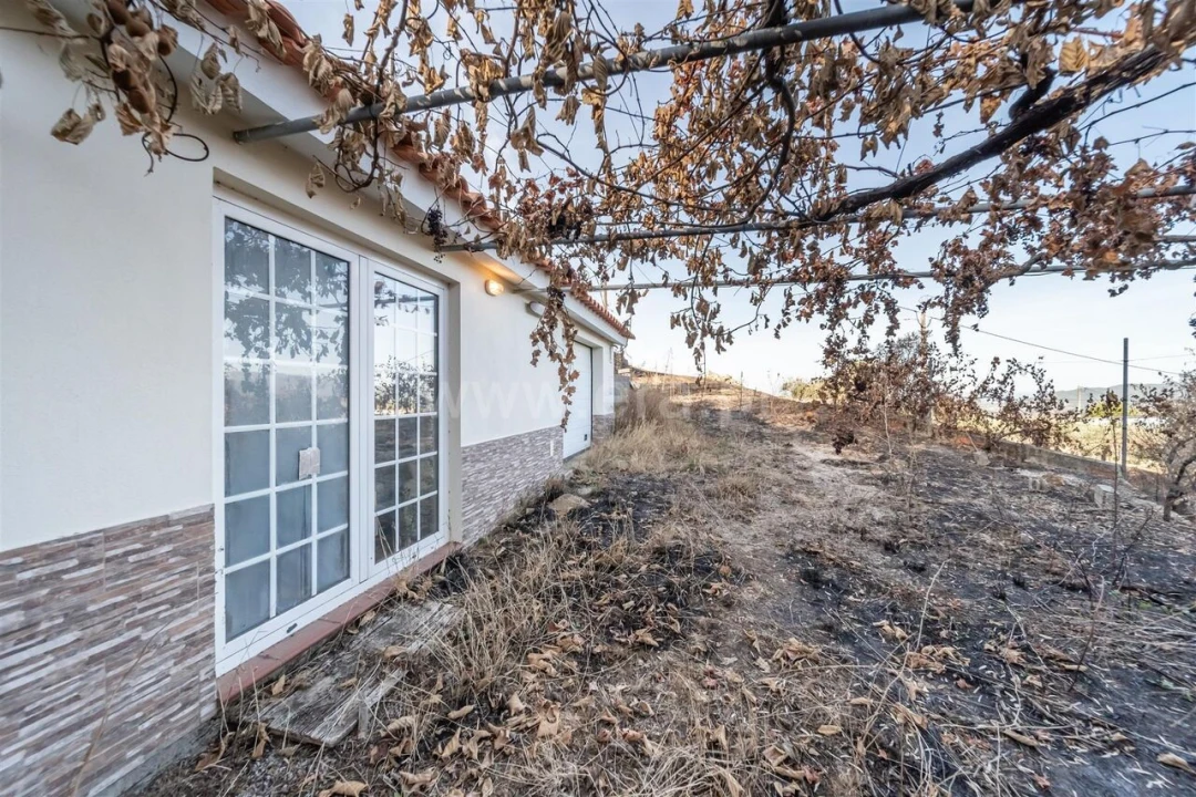 Quinta T2 para Venda em Castelejo Foto 10