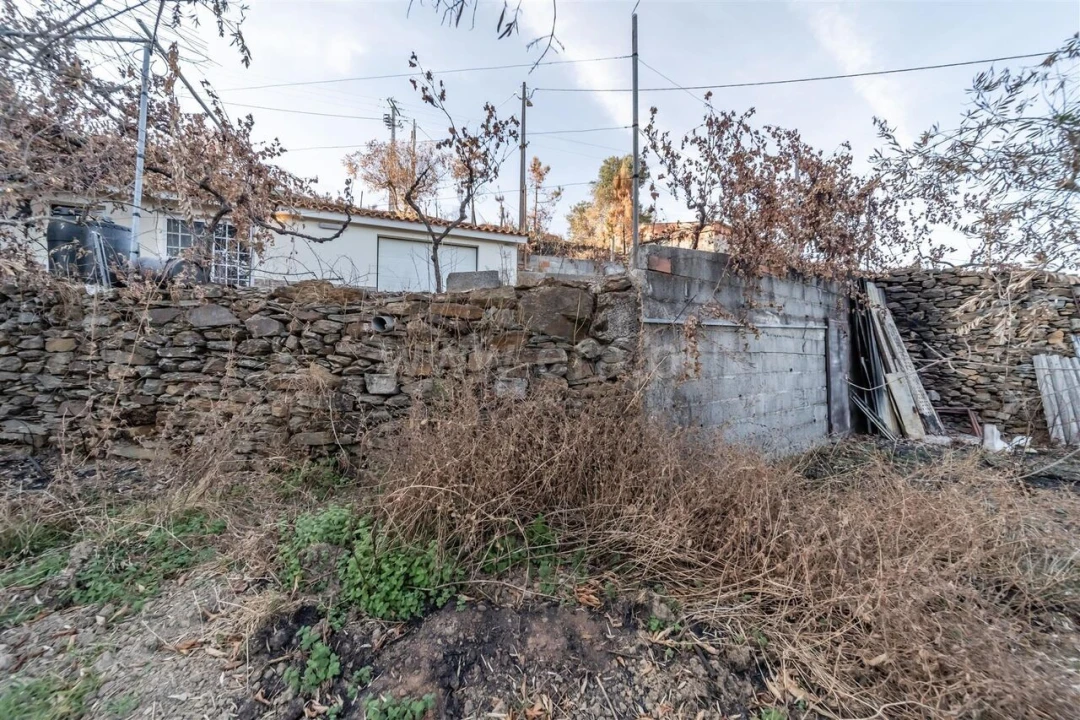 Quinta T2 para Venda em Castelejo Foto 17