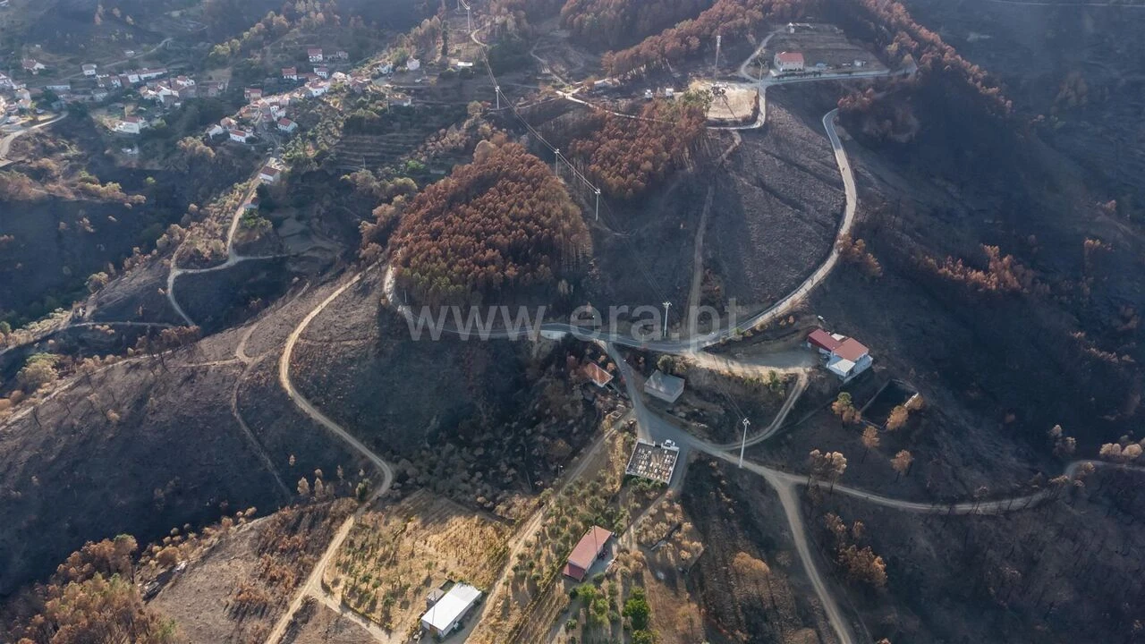 Quinta T2 para Venda em Castelejo Foto 18