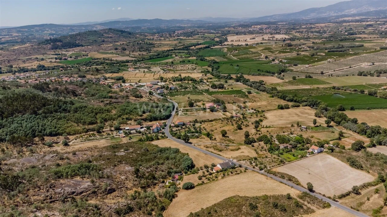 Terreno para Venda em Inguias Foto 3