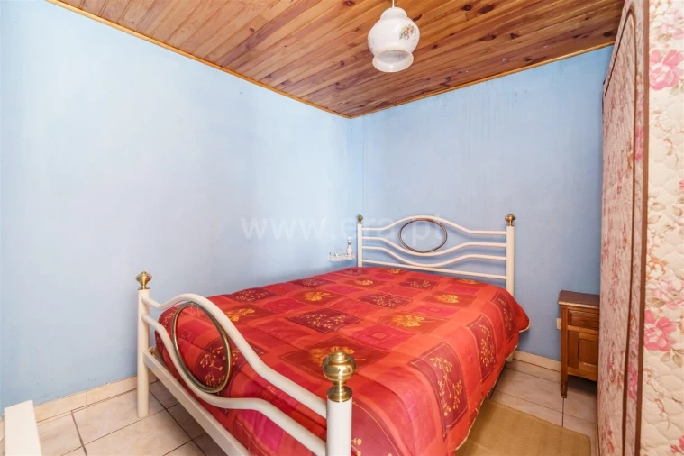 Moradia T3 para Venda em Caria Foto 4