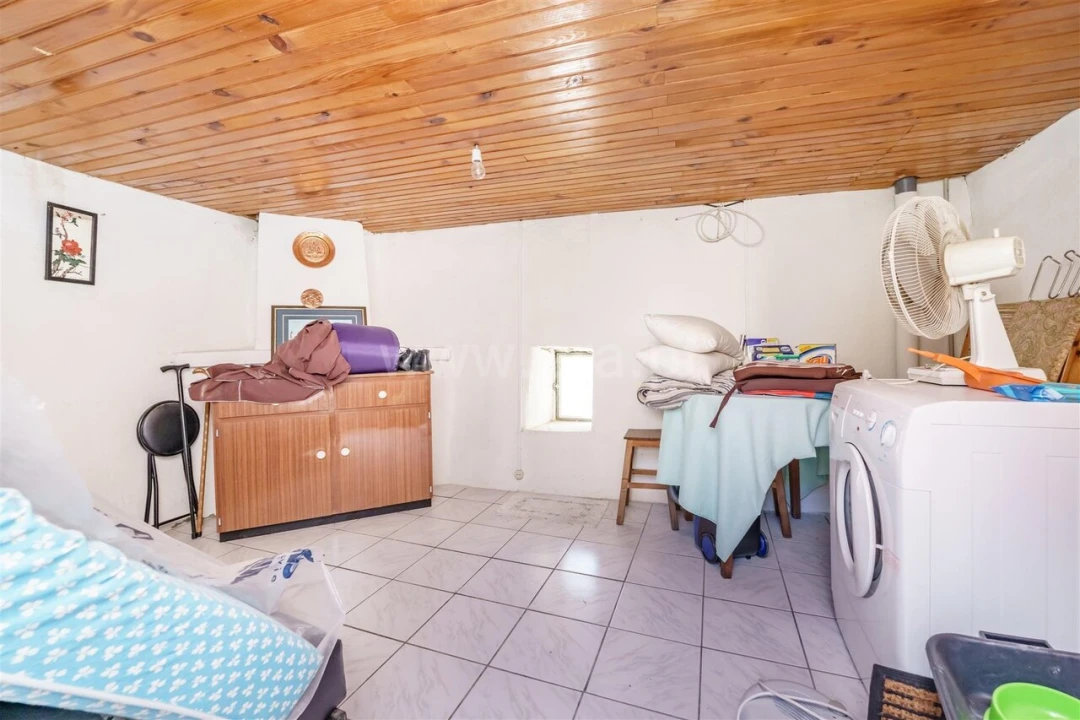 Moradia T3 para Venda em Caria Foto 10