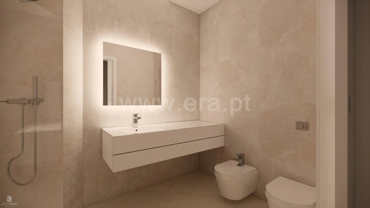 Apartamento T2 para Venda em Tortosendo Foto 7