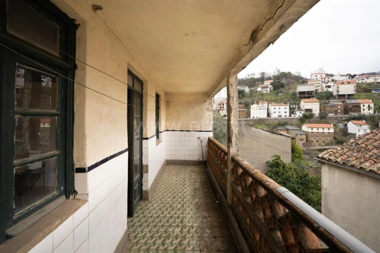 Moradia T4 para Venda em Sobral de São Miguel Foto 11