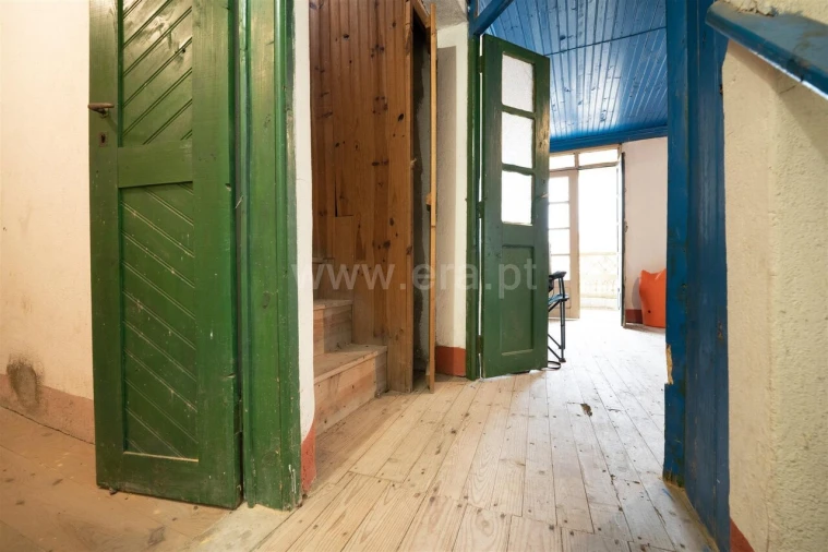 Moradia T4 para Venda em Sobral de São Miguel Foto 6