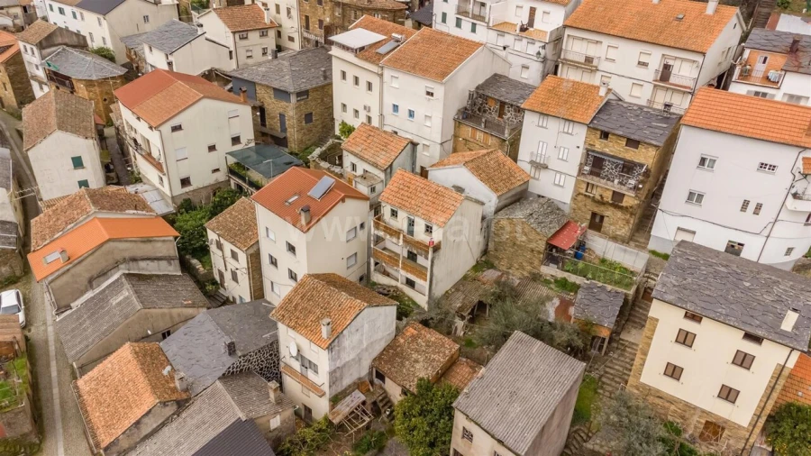 Moradia T4 para Venda em Sobral de São Miguel Foto 19