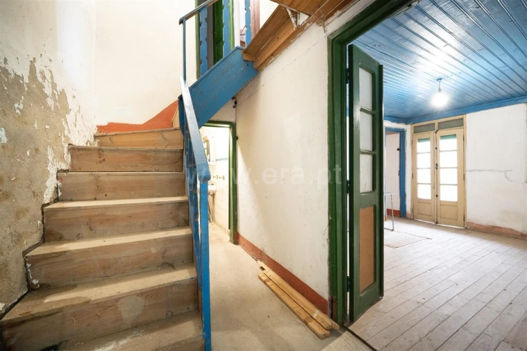 Moradia T4 para Venda em Sobral de São Miguel Foto 5