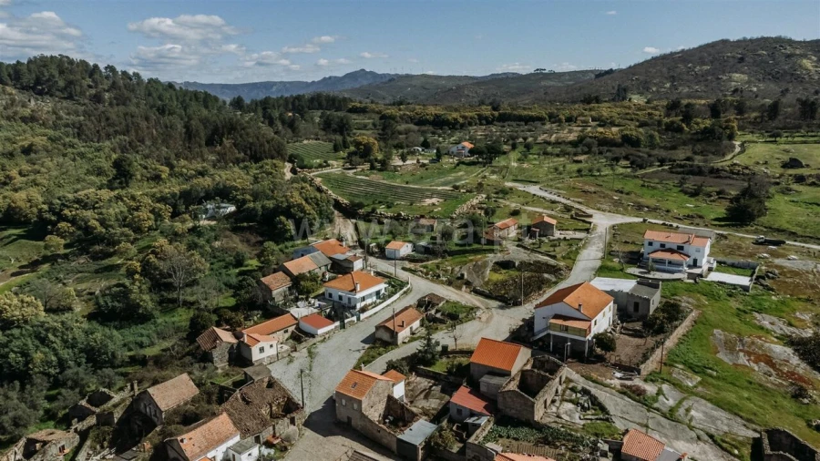 Terreno para Venda em Inguias Foto 18