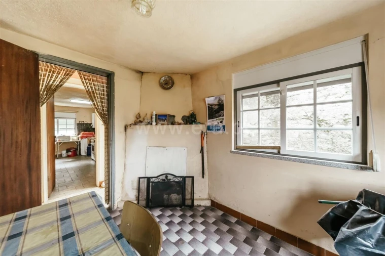 Moradia T4 para Venda em Manteigas (Santa Maria) Foto 9