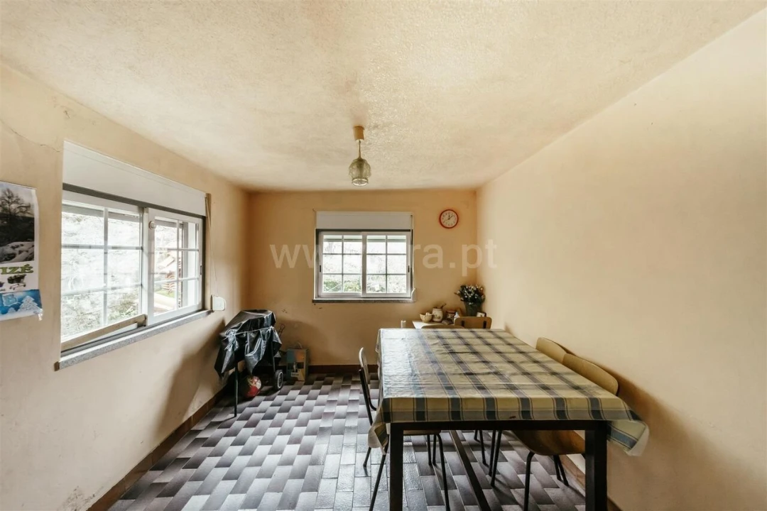 Moradia T4 para Venda em Manteigas (Santa Maria) Foto 8