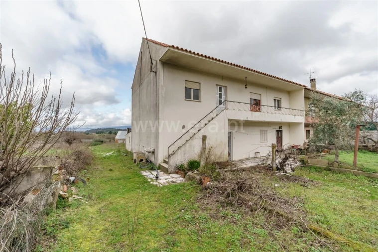 Moradia T5 para Venda em Inguias Foto 4