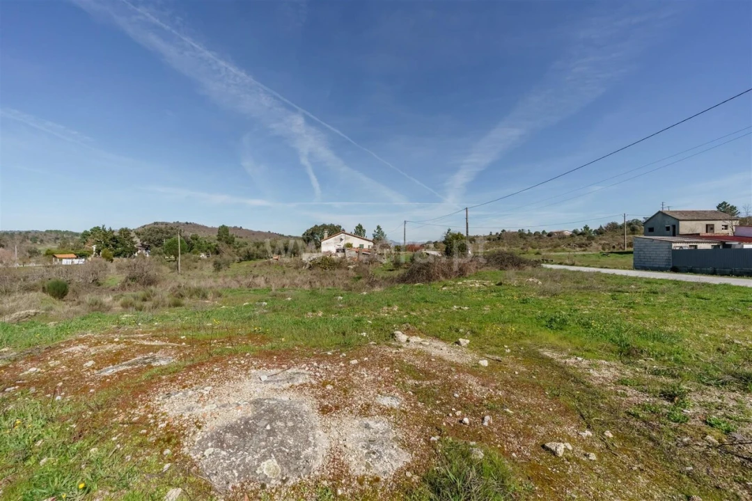 Terreno para Venda em Caria Foto 11