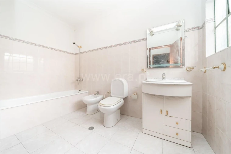 Moradia T3 para Venda em Aldeia de São Francisco de Assis Foto 7