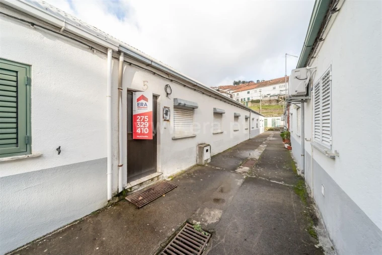 Moradia T3 para Venda em Aldeia de São Francisco de Assis Foto 1