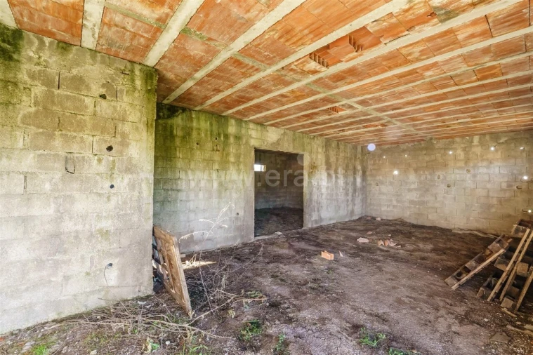 Quinta T0 para Venda em Orjais Foto 12