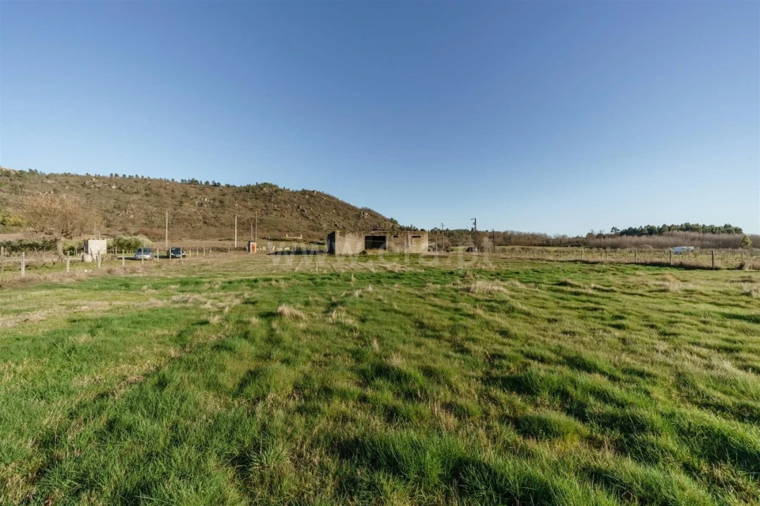 Quinta T0 para Venda em Orjais Foto 10