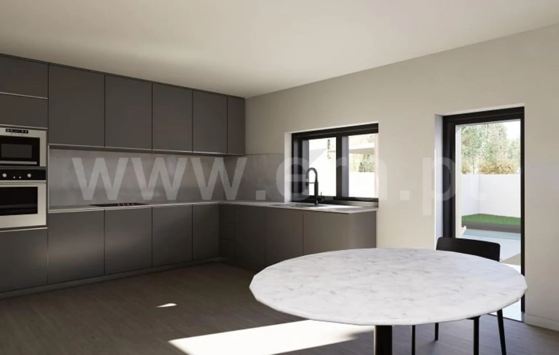 Moradia T3 para Venda em Tortosendo Foto 3