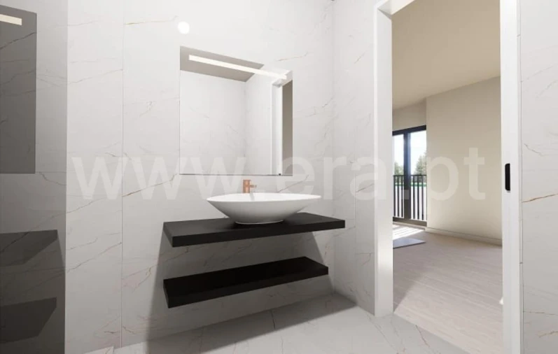 Moradia T4 para Venda em Tortosendo Foto 4