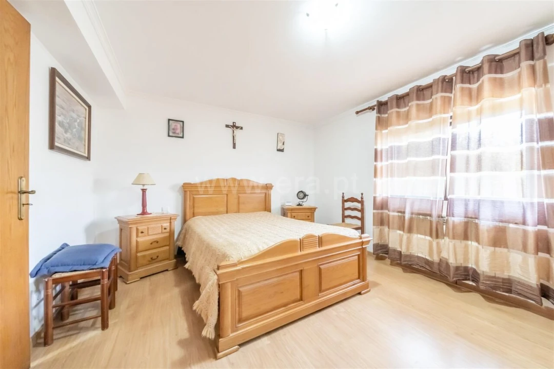 Quinta T5 para Venda em Vela Foto 18