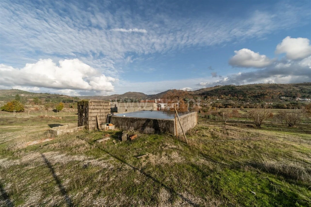 Quinta T5 para Venda em Vela Foto 10