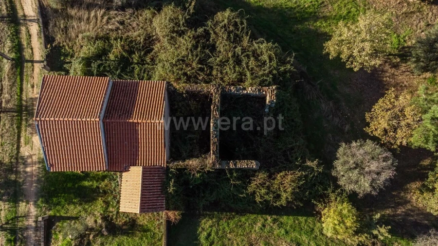 Quinta T0 para Venda em Caria Foto 3