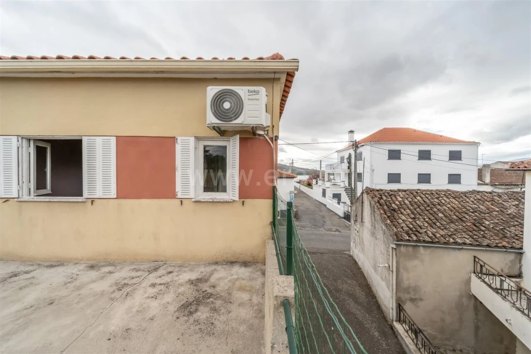 Moradia T4 para Venda em Peraboa Foto 17